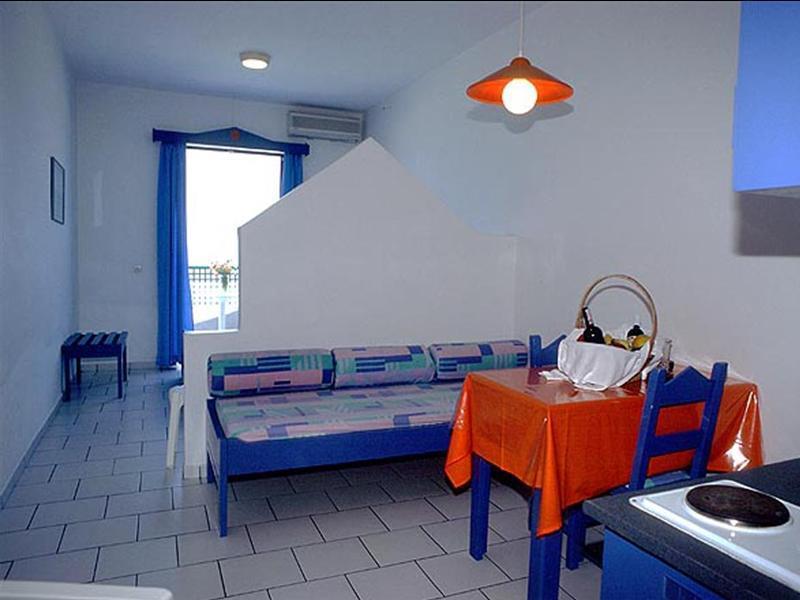 Ferienwohnung Flisvos Beach (Adults Only) Rethymno Exterior foto
